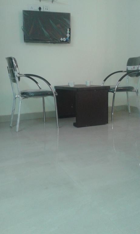 Charanpahari Hotel New Delhi Eksteriør billede
